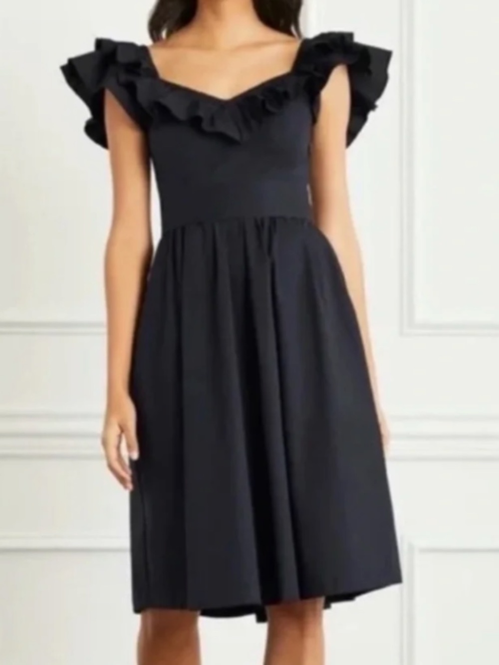 Hill House Ava Dress in Black Poplin. Size Medium. - No Belt